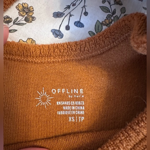 Aerie Rust Lounge Set - Picture 3 of 5